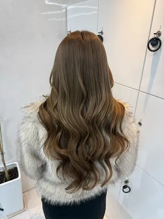 ロング 【ALEAP】 𝐇𝐀𝐊𝐔のヘアスタイル