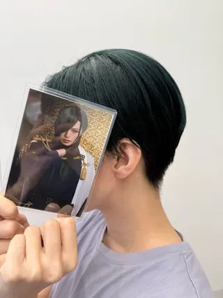 セミロング カラー SALOWIN池袋East店3F所属・インナーカラー 推し ブリーチ  髪質改善のヘアスタイル