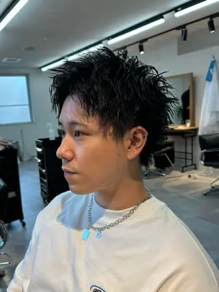 メンズ フェザーパーマ/韓国 /メンズカット/保立のヘアスタイル