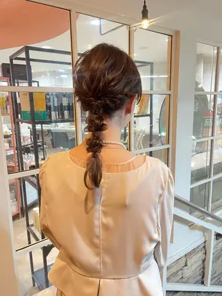 ロング ヘアアレンジ 佐藤 永夏のヘアスタイル