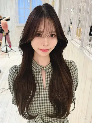 ロング ハイレイヤー/顔周り /レイヤーカットのヘアスタイル