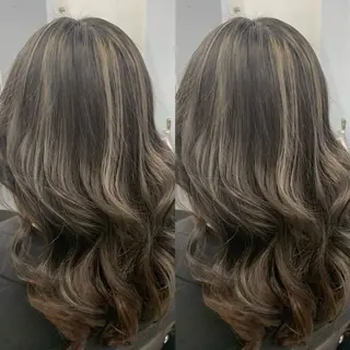 セミロング ブリーチ無しカラー✨ 美鈴のヘアスタイル