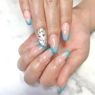 ネイル ステラ marikominoのネイルデザイン