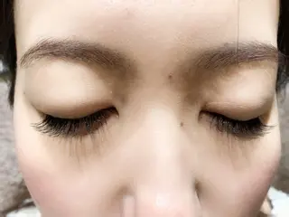 マツエク・マツパ AKAMEE omotesando所属・Toyoshima Sakikoのマツエク・マツパデザイン