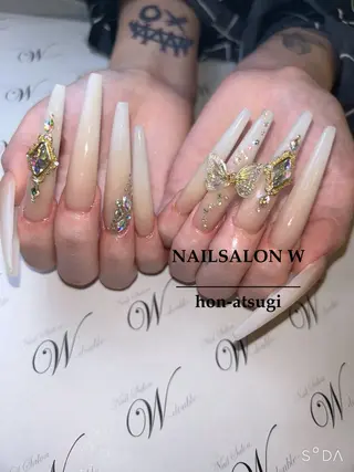 ロング ネイルサロン ダブルのネイルデザイン