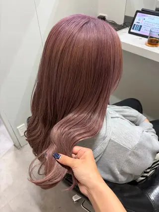 セミロング カラー tokute よしかわなお🍒のヘアスタイル