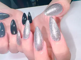 ネイル Nail Salon L'arc所属・💊大阪/心斎橋 moni🧠のネイルデザイン
