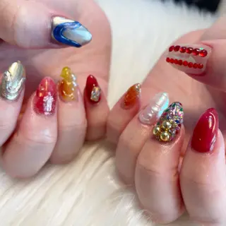 ネイル ゴテゴテ💙ワンホン リオナのネイルデザイン