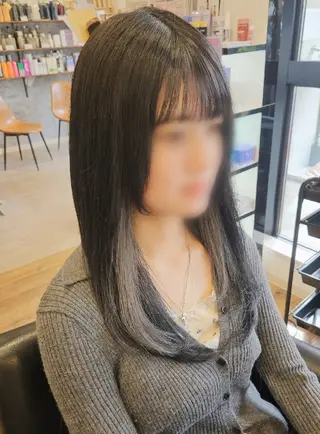 ロング カラー 関口 友菜のヘアスタイル