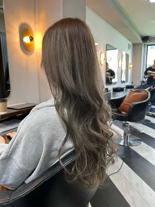 ロング カラー 圧倒的髪質改善 ✂︎飯島悠介のヘアスタイル