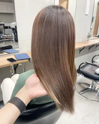 セミロング ANGELICA 吉川智昭のヘアスタイル