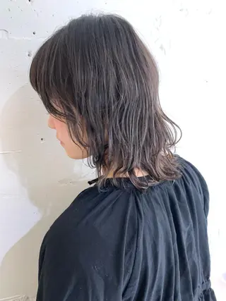 ミディアム カラー newi 京橋 【yuuki】のヘアスタイル