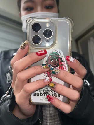 ネイル Beauty Salon amour所属・Seven's / NANAのネイルデザイン