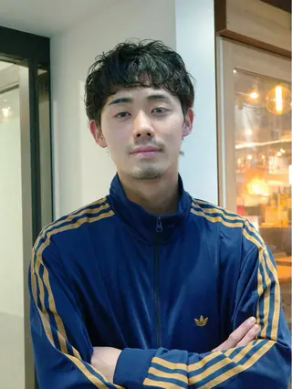 パーマ メンズ お洒落カジュアル🍃 まなとのヘアスタイル