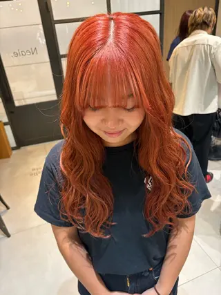 ロング Neale. ナナカのヘアスタイル