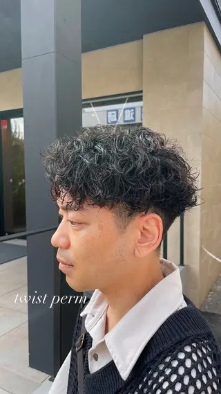 パーマ メンズ 横山 亮太のヘアスタイル