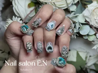ネイル E.N🦋 長さ出し/持ち込みのネイルデザイン