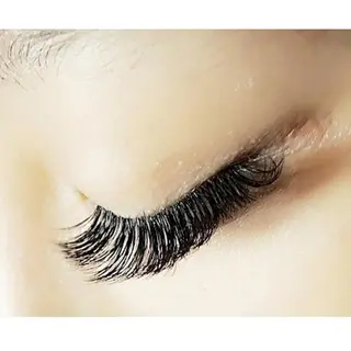 マツエク・マツパ Rêve なかやまのヘアスタイル