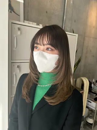 セミロング LOE所属・LOE Yuuka/42🩵のヘアスタイル