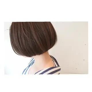 ショート カラー ◎モチマル チアキ◎のヘアスタイル