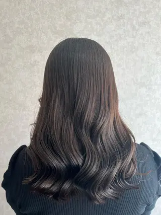 セミロング Rio/ヘアセット/ ハイトーンカラーのヘアスタイル