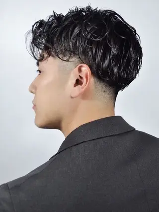 ミディアム ヒロ銀座バーバーショップ大宮店所属・ヒロ銀座大宮店 峯岸 翼のヘアスタイル