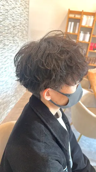 ショート パーマ RICHAIR 長嶺旬佑のヘアスタイル