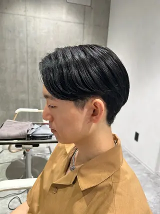 ショート パーマ/イルミナ カラー 三浦菜々子のヘアスタイル