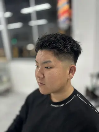 ショート men'sClub 奏のヘアスタイル