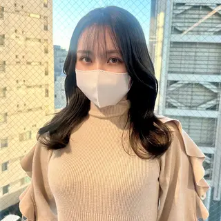 ミディアム カラー ブリーチなし/レイヤ ー特化🌈Tommyのヘアスタイル