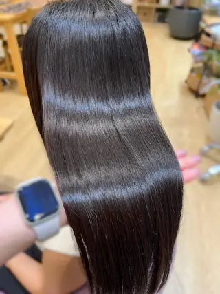 ロング 大野 芽依のヘアスタイル