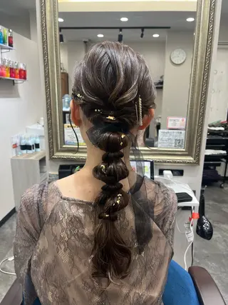 ロング ヘアアレンジ 籾木 美優のヘアスタイル