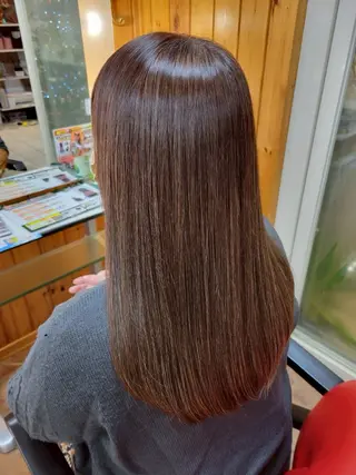 ロング 佐藤 慈巳のヘアスタイル