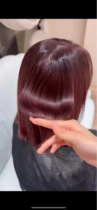 ミディアム 西本 楓華のヘアスタイル