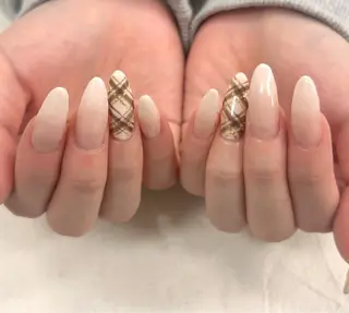 ネイル Bianca 🎀 Hayakawaのネイルデザイン