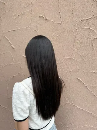 ロング 藤本 麗未のヘアスタイル