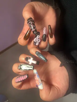 ネイル NICO nail　三軒茶屋店　ネイル＆アイラッシュ所属・oichan 𖦹°‧のネイルデザイン