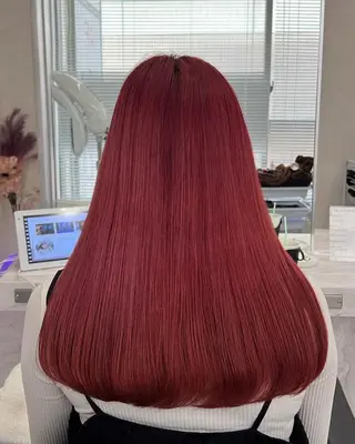 ロング ヘアアレンジ カラー 🦄コグレケンタピ ンクカラー🎨パーマのヘアスタイル