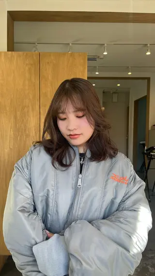 カラー YUI／レイヤー カット/透明感カラーのヘアスタイル