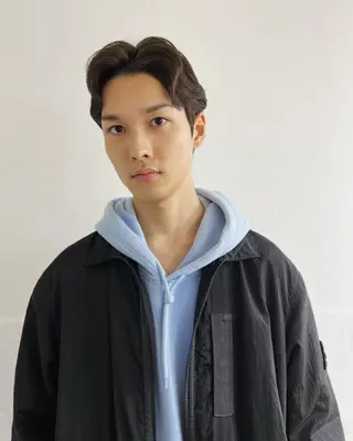 ミディアム メンズ メンズスタイリスト リュウジのヘアスタイル