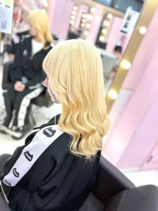 セミロング カラー 甘ふわgirly🎀 ハイトーン🤍Ramのヘアスタイル