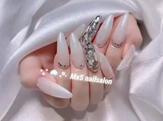 ネイル MxS Nail(長さだし/フィルイン/マグネット/韓国ネイル/ワンホンネイル/ワンカラー)所属・MxS リィリィのネイルデザイン