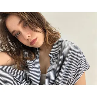 ミディアム カラー 美容室Violet所属・伊藤 ひかりのヘアスタイル