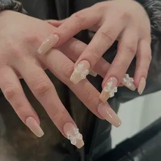 ネイル atelier moi所属・atelier moiのネイルデザイン