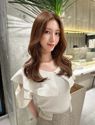 ロング Kanami/韓国風 /艶カラーのヘアスタイル