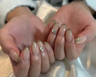 ネイル 藤井 里緒奈のネイルデザイン