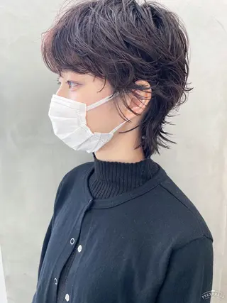 パーマ nuu所属・💜ショート💜 ウルフ、ボブ二色亜美のヘアスタイル