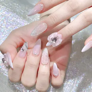 ネイル Queens ゲンのネイルデザイン