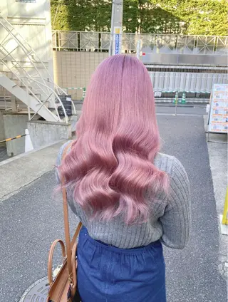 ロング カラー パーマ ヘアアレンジ メンズ キッズ ネイル マツエク・マツパ アイブロウ ハイトーン/ピンク 💗モモ໒꒱のヘアスタイル