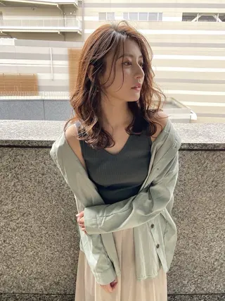 セミロング カラー 美髪と似合わせのサロンenn(エン)所属・ENN藤本 大輝艶感カラーのヘアスタイル